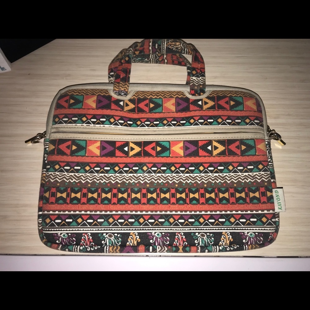 Laptop Carrying Case